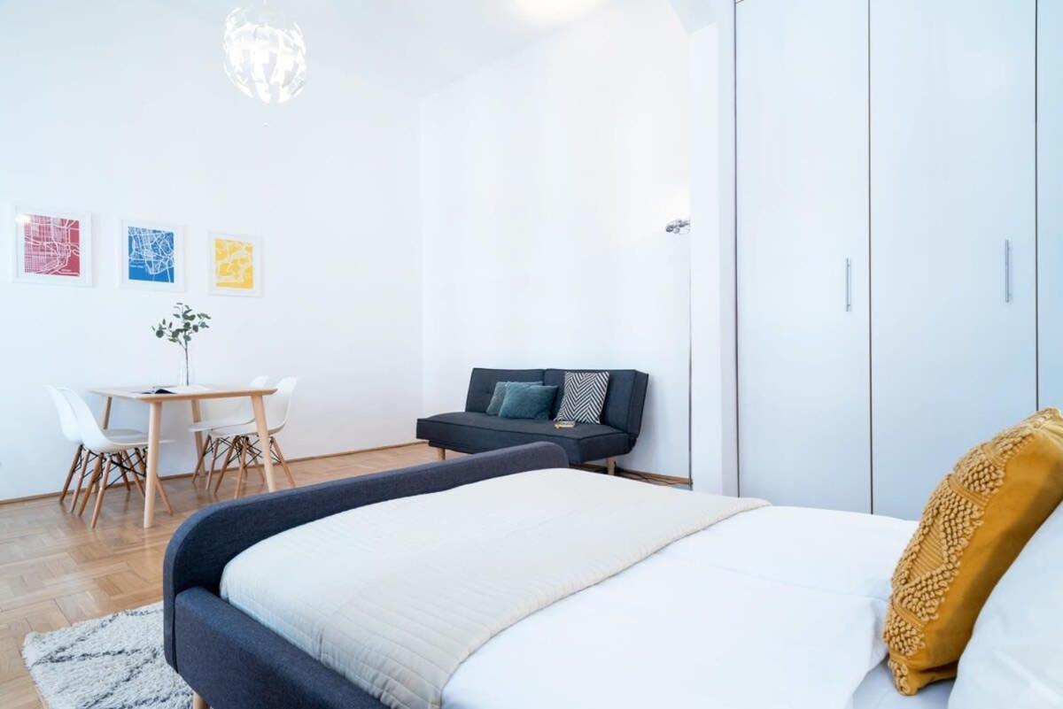 Lovely Downtown Apartment Close To The Basilica Будапеща Екстериор снимка