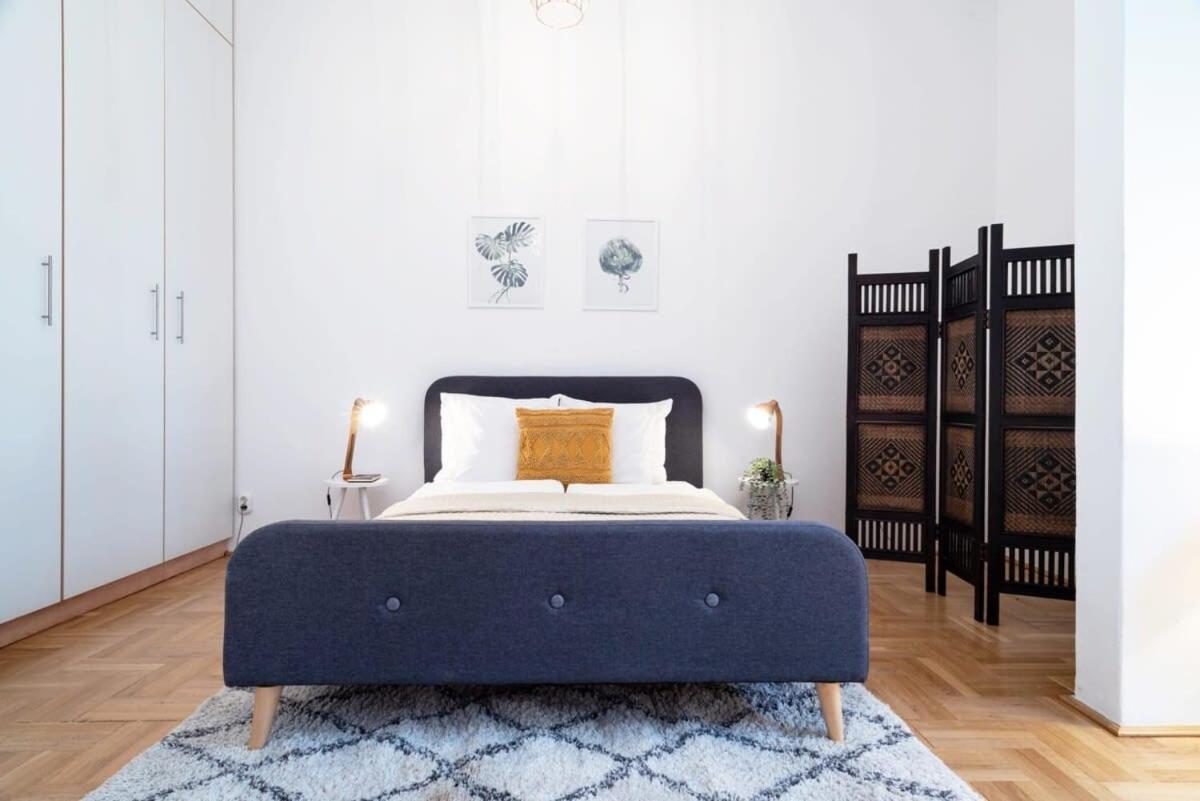 Lovely Downtown Apartment Close To The Basilica Будапеща Екстериор снимка